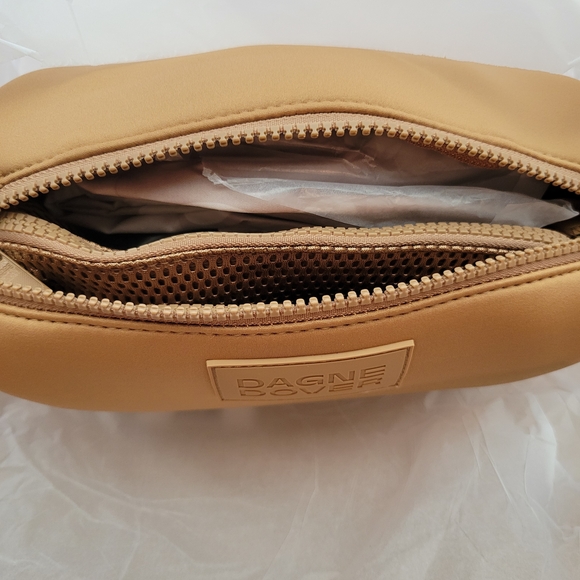 Dagne Dover Hunter Toiletry Bag Set - Picture 4 of 8